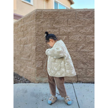 Load image into Gallery viewer, Quilted Teddy Sherpa Jacket