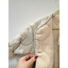 Load image into Gallery viewer, Quilted Teddy Sherpa Jacket
