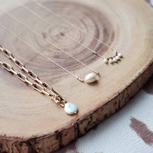 Load image into Gallery viewer, Gold Chain Link &amp; Pearl Charm Necklace