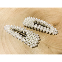 Load image into Gallery viewer, Pearl Hair Clips